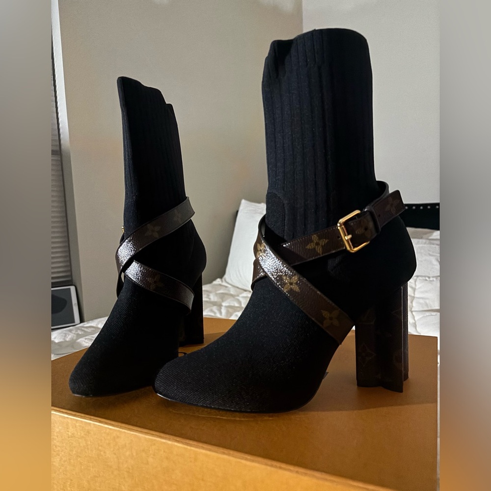 Louis Vuitton Black and Brown Heeled Boots